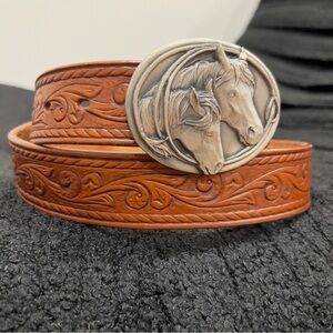 Justin Boots Tan Tooled Leather Belt Vintage 1983 Siskiyou Pewter Horse Buckle